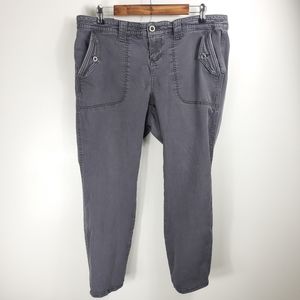 EUC 14 Torrid Gray Skinny Jeans